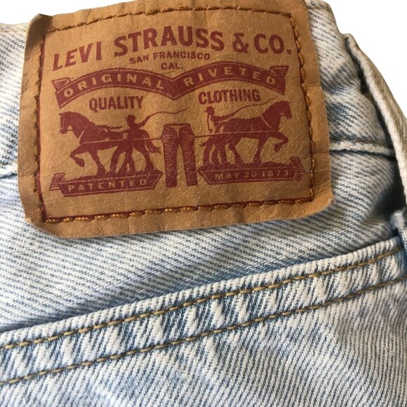 Levi’s ’94 Baggy Jeans Women’s 29 Light Wash Denim Relaxed Fit - Picture 6 of 6